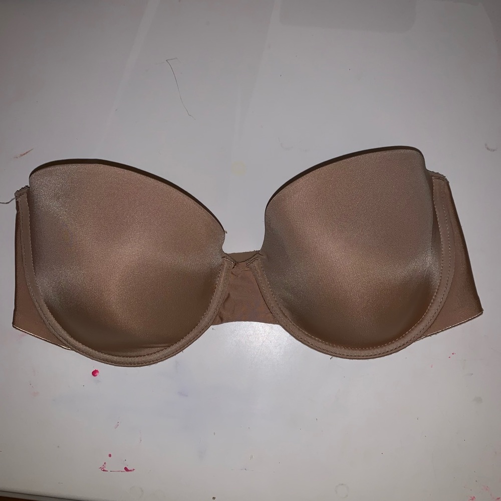 Victoria Secret strapless bra